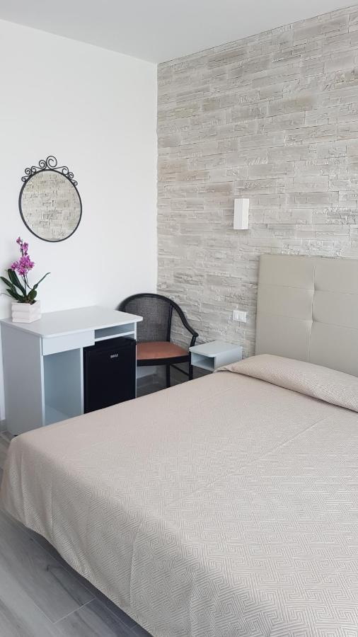 Albergo Paris Sottomarina Extérieur photo