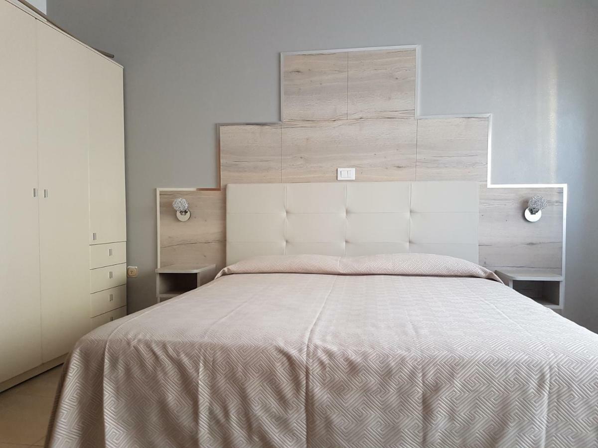 Albergo Paris Sottomarina Extérieur photo
